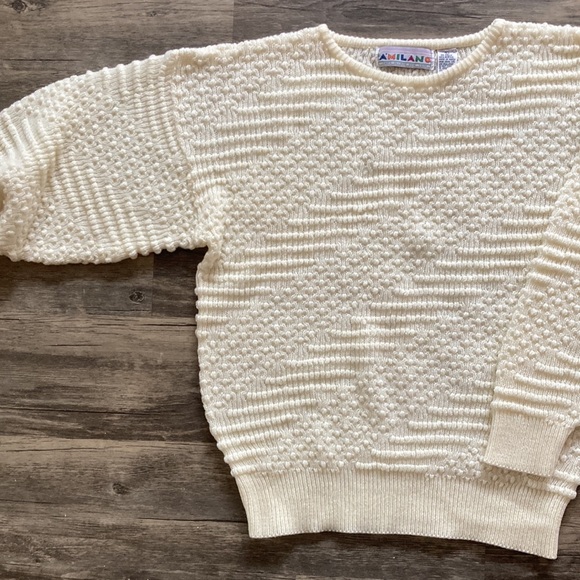 Vintage A’Milano off white sweater. Size L - Picture 2 of 5